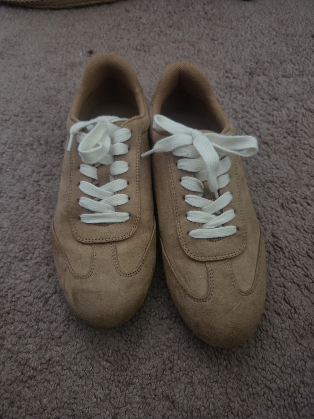 Women's Casual Suede Sneakers in Tan - Classic Low-Top Shoes